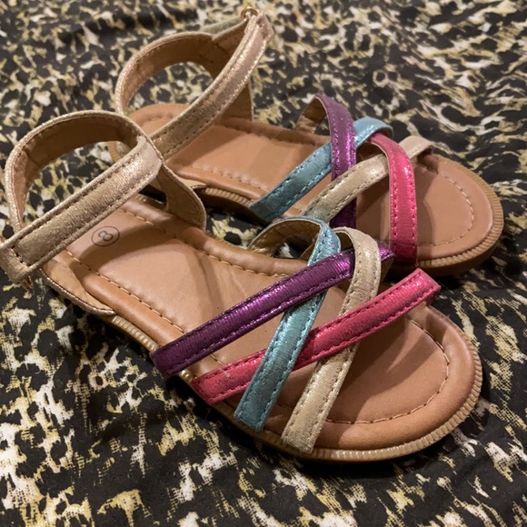 Sandals - Picture 2 of 3